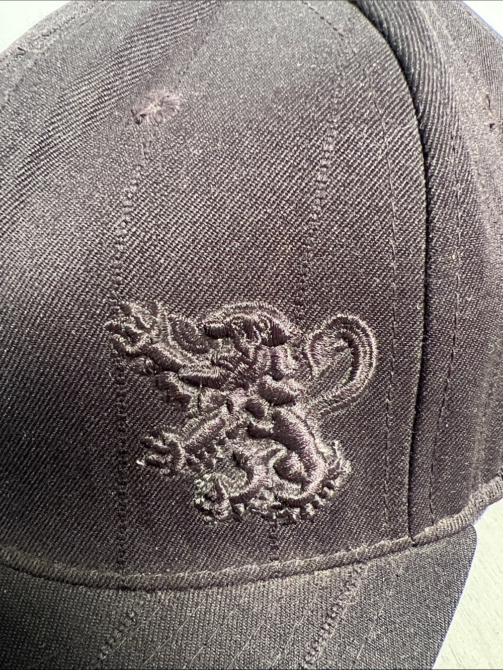 Aero “lion of Flanders” Black Embroidered Lion Baseball Cap. Fitted 7.5